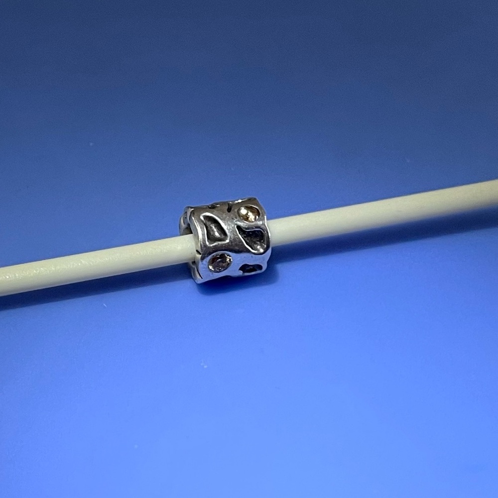 Pandora retired Champagne Pond bead with clear CZ stones. 790336CCZ.